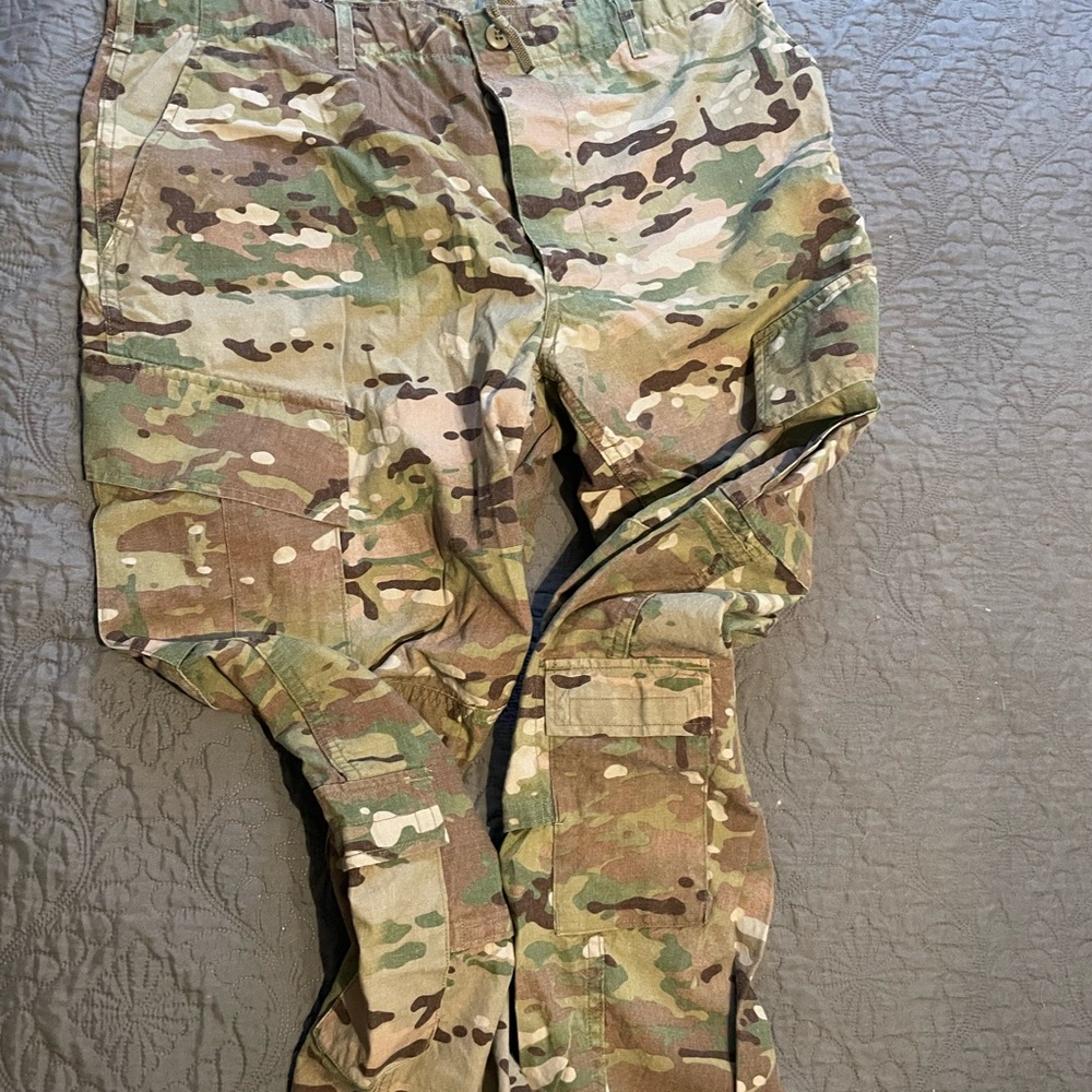 Army Multicam OCP Large Regular pants, lightly worn, flame resistant.